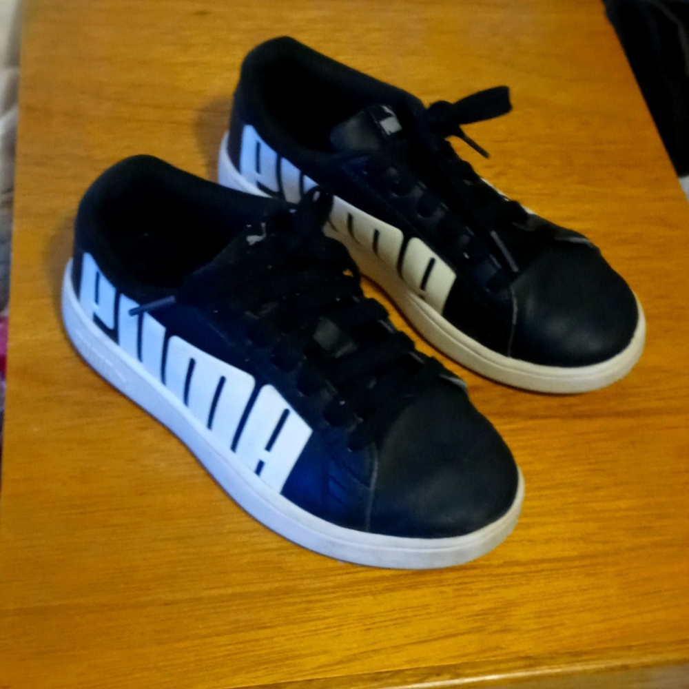 Kids Puma Sneakers